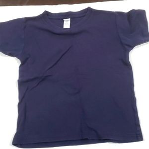 5/6 solid navy boy tshirt